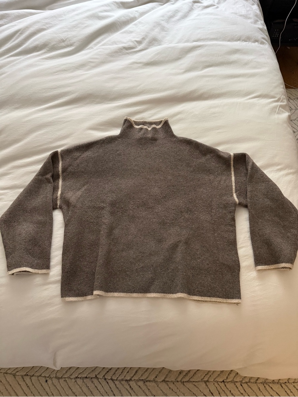 Zara Taupe Sweater with Cream Stitching - size M - Picture 2 of 3